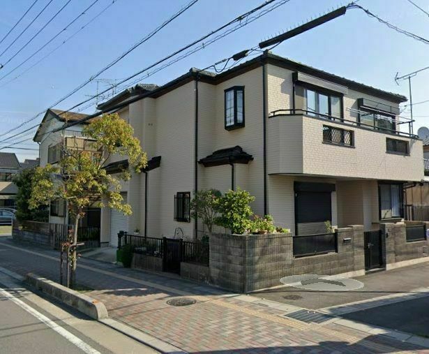 【埼玉県三郷市】M様邸外壁屋根塗装工事が完了しました。パーフェクトトップ 日本ペイント 画像