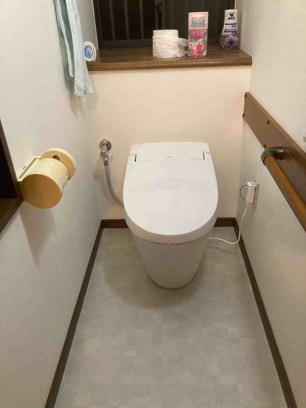 【埼玉県吉川市】O様邸トイレ交換工事が完了しました。LIXILサティスS 画像