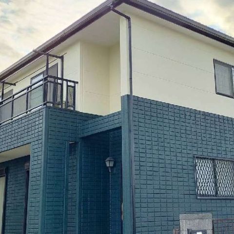 【埼玉県北葛飾郡松伏町】S様邸外壁塗装工事が完了しました。日本ペイント パーフェクトトップ アイキャッチ画像