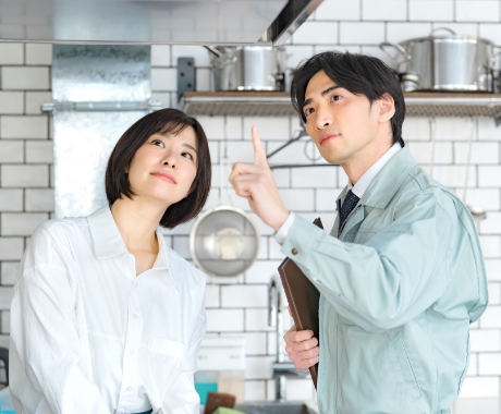 スタッフとお客様 イメージ写真