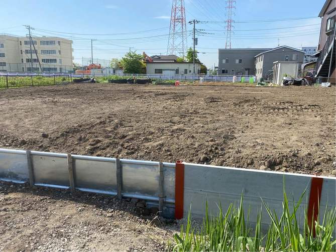 【埼玉県三郷市】S様土地地中埋設物撤去客土入れ整地工事