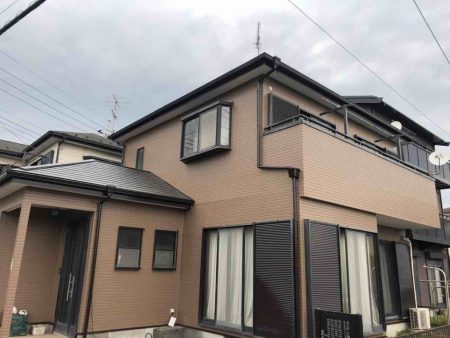 【埼玉県北葛飾郡松伏町】N様邸外壁屋根塗装、外構工事は外壁屋根塗装が完了しました。