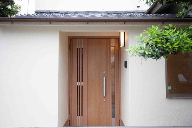 【埼玉県三郷市】T様邸玄関ドア工事 リクシル ジェスタ
