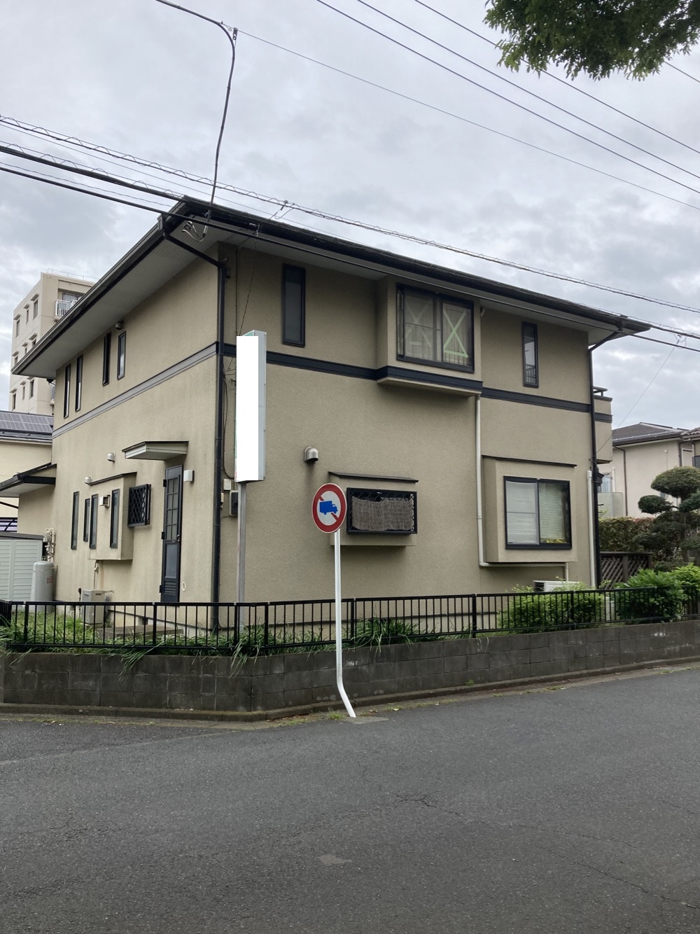 【埼玉県三郷市】N様邸外壁屋根塗装工事が始まります。