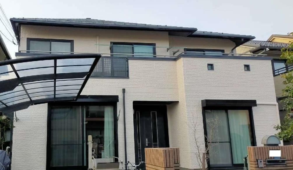 【埼玉県吉川市】S様邸外壁屋根塗装工事が完了しました。日本ペイント サーモアイウォールsi