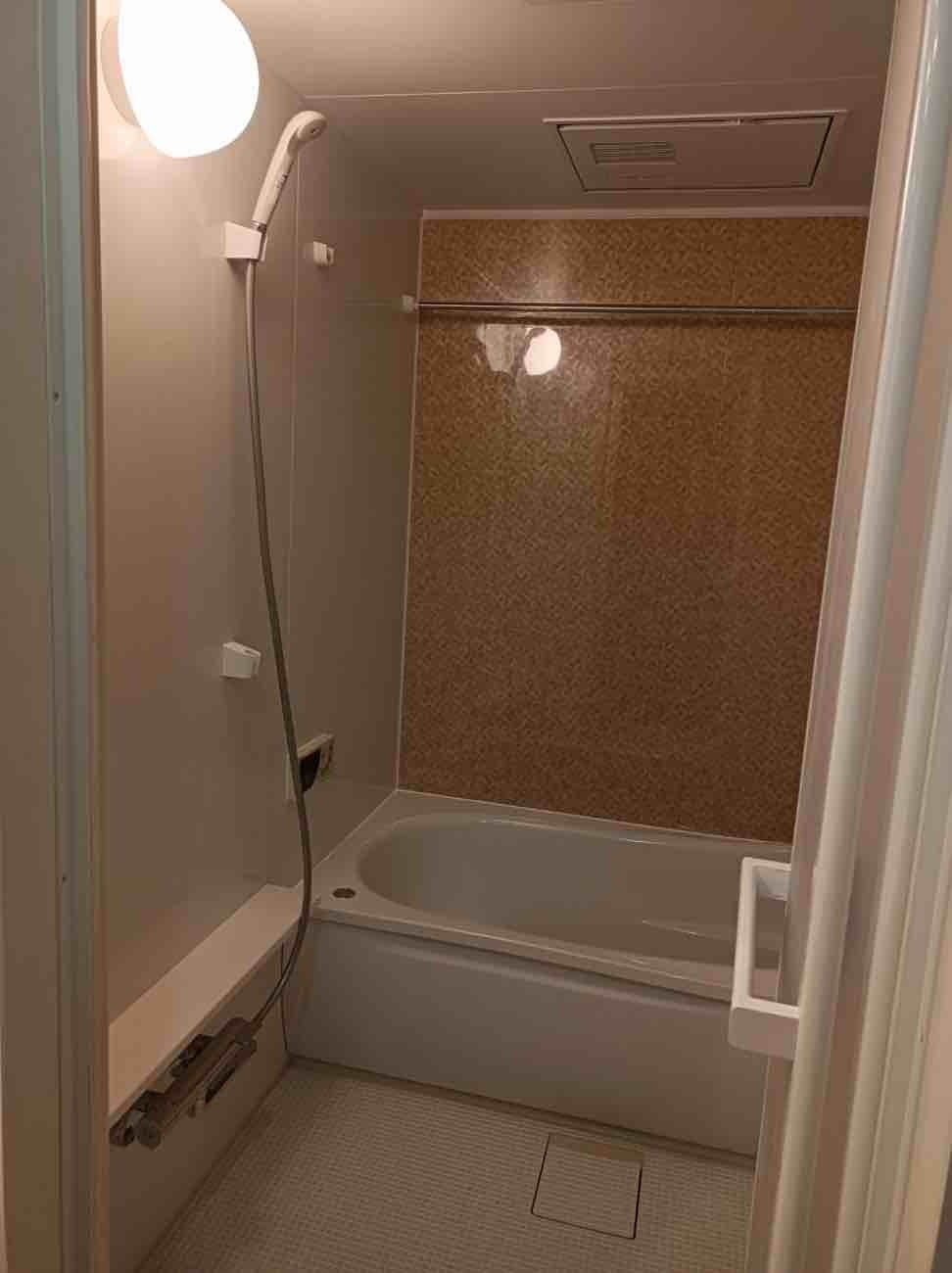 【埼玉県三郷市】M様マンション ユニットバス交換工事が完了しました。TOTO WT