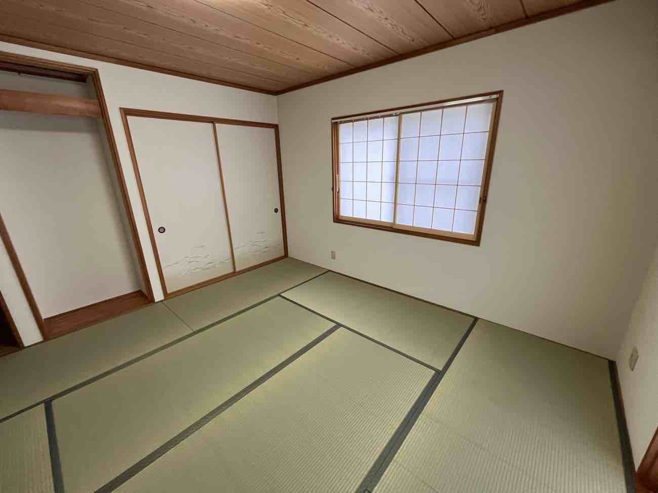 【埼玉県三郷市】T様邸和室畳交換スタイロ断熱施工内装工事が完了しました。