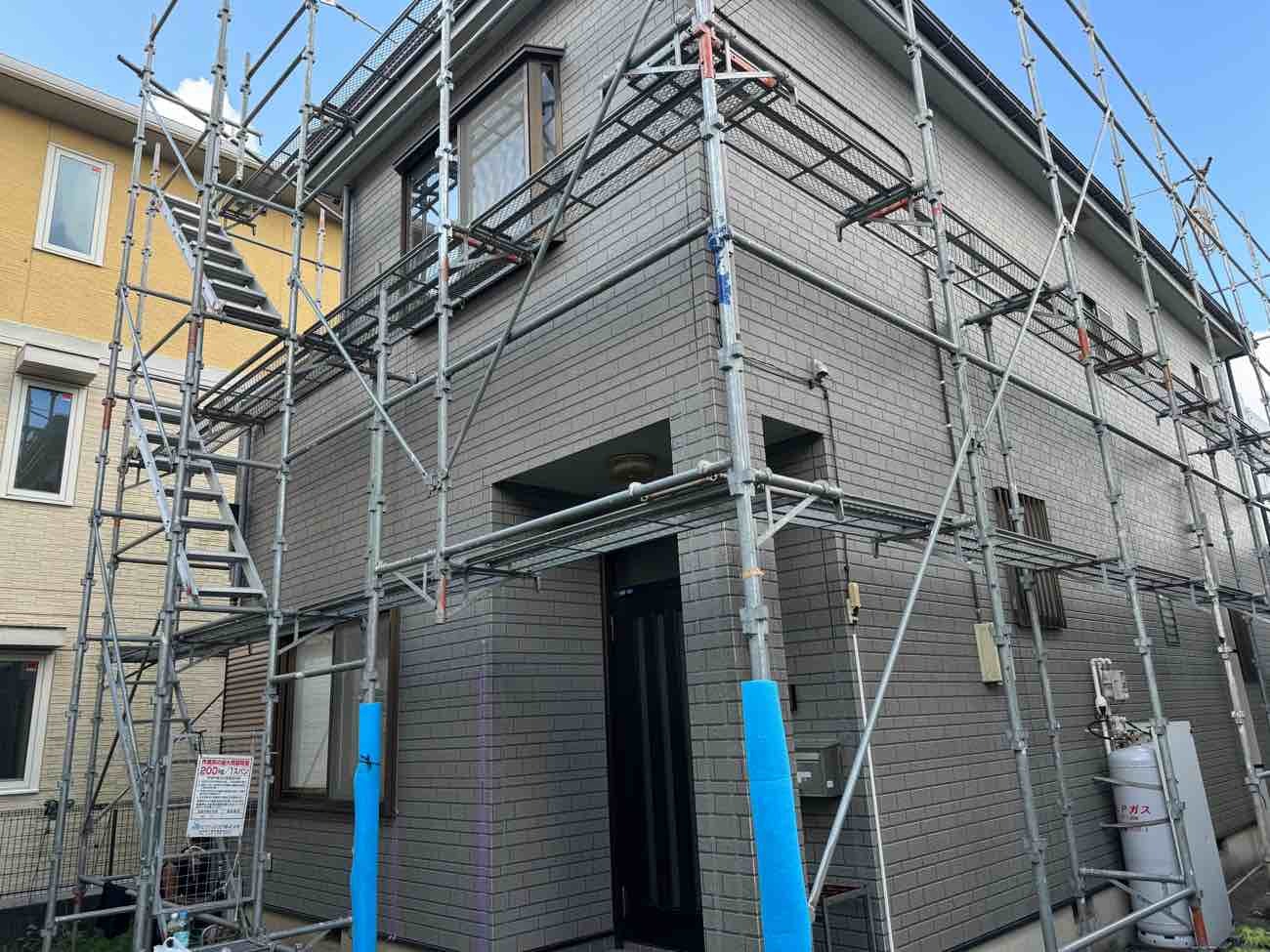 【埼玉県吉川市】台風7号が接近しています。台風養生を行いました。