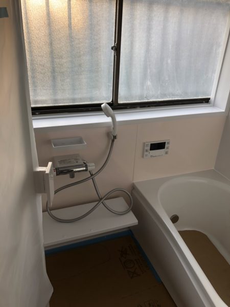 【埼玉県三郷市】I様邸ユニットバスTOTOサザナ1216設置工事です。