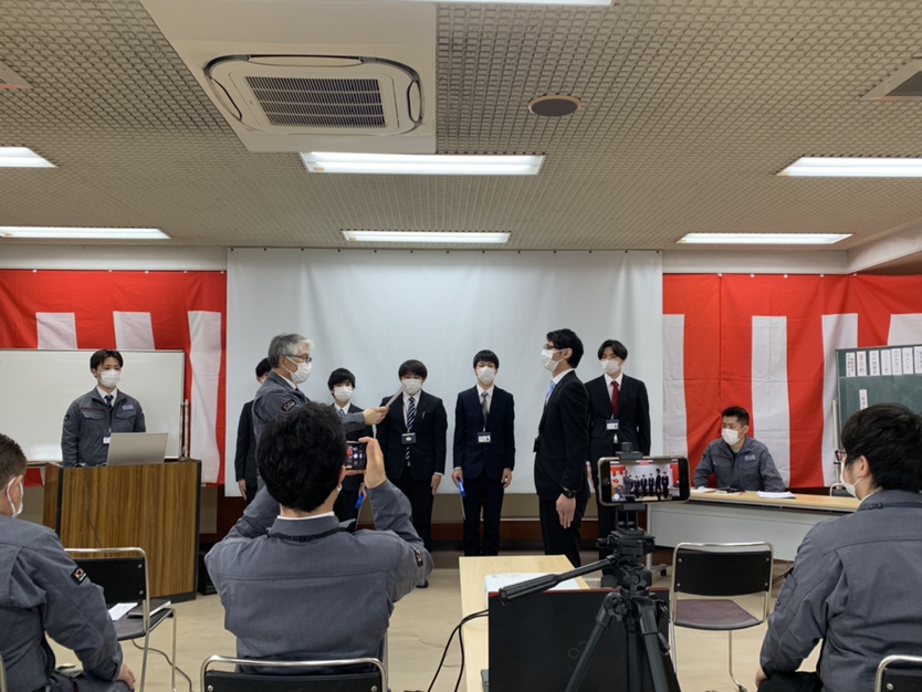 新入社員入社式を行いました。