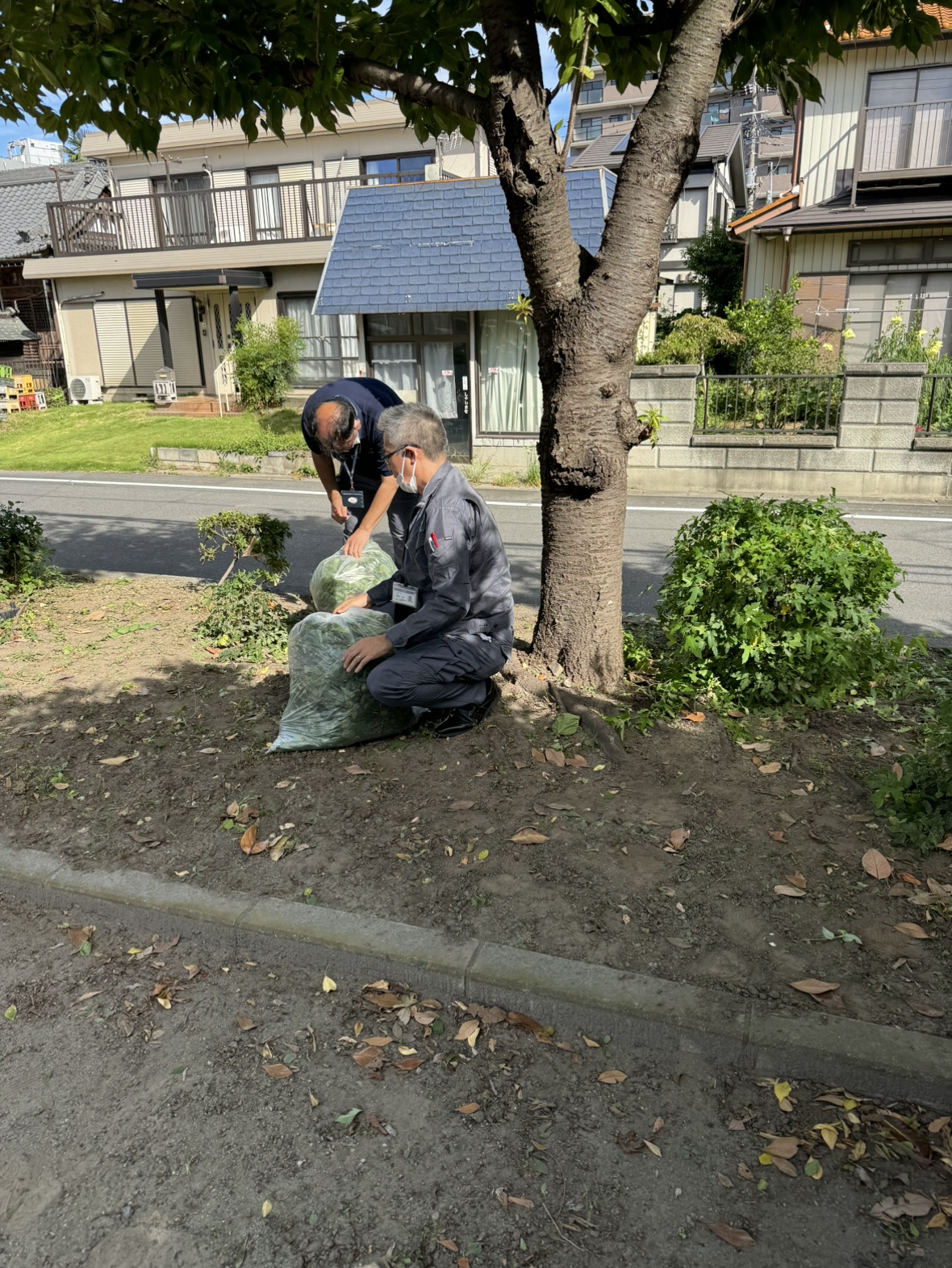 【埼玉県吉川市】地域活動 木売公園環境整備のお手伝いをさせていただきました。