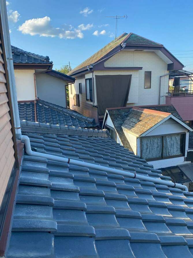 【埼玉県北葛飾郡松伏町】A様邸雹被害雨樋交換工事が完了しました。