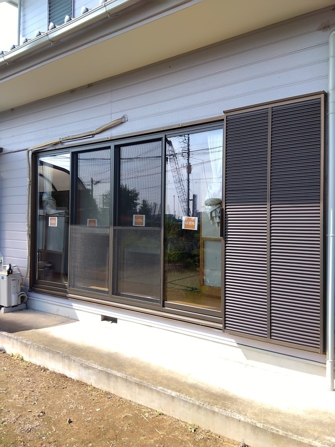 【埼玉県三郷市】S様邸サッシュ 引き違い窓交換工事が完了しました。リクシル リプラス