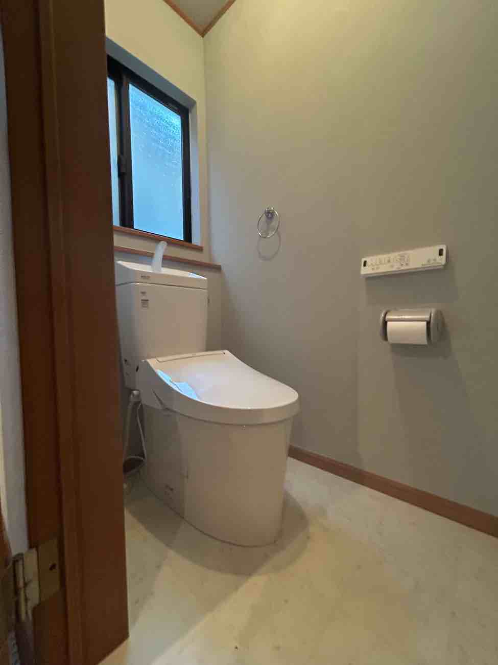 【埼玉県吉川市】M様邸トイレ交換工事 LIXIL アメージュ リクシル