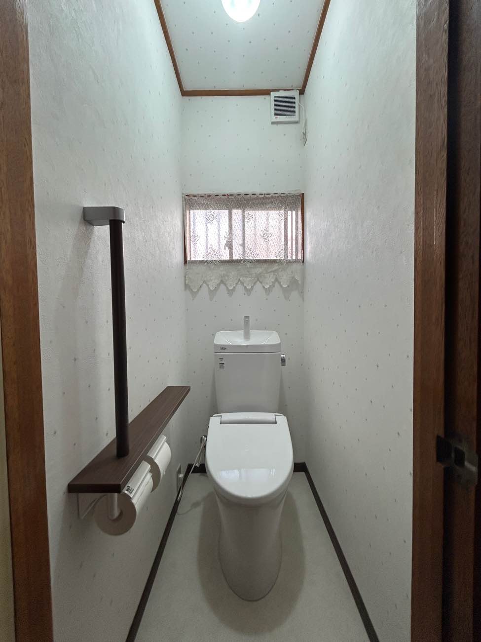 【埼玉県三郷市】和式から洋式へ！トイレ空間リフォーム（施工事例 N様邸）リクシル アメージュ