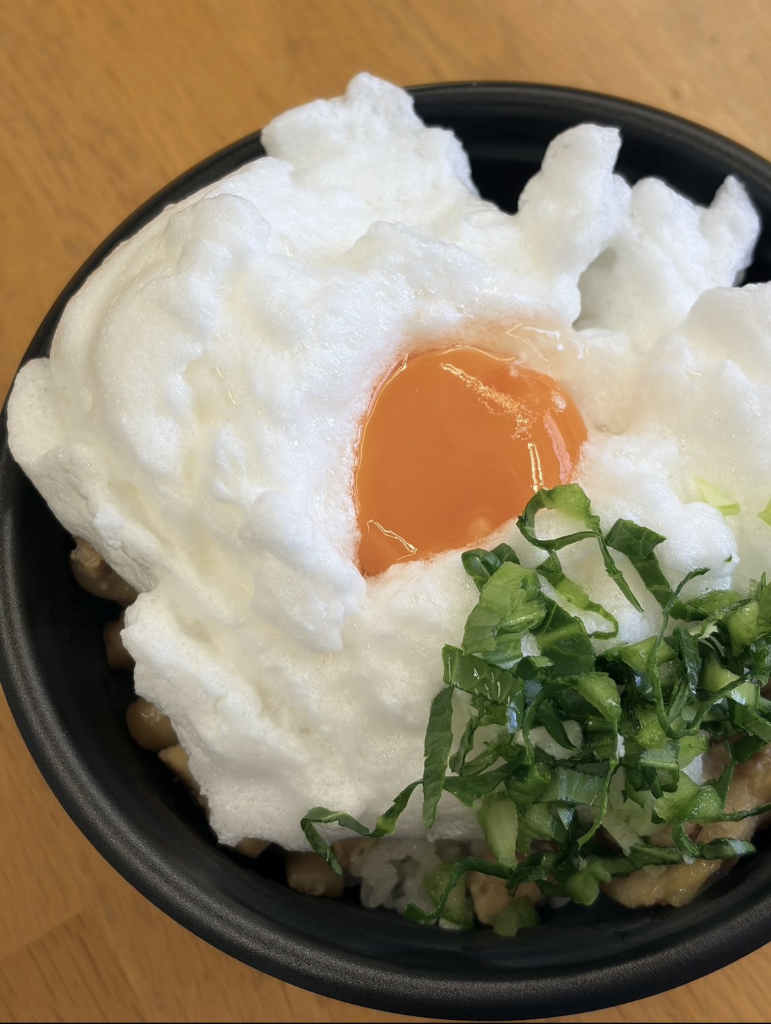 【朝食会】営業・松永による「ふわふわ親子丼」と多部門交流