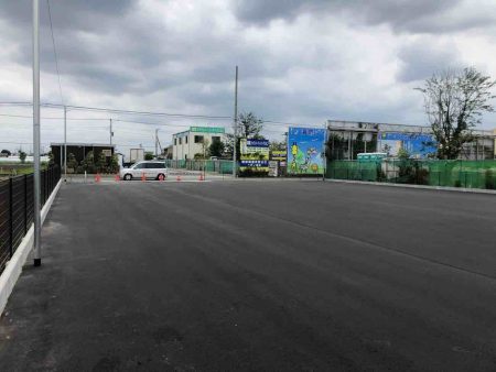 【埼玉県三郷市】S様駐車場造成工事は完了しました。 画像