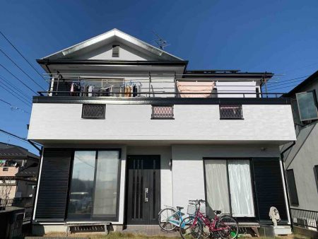 【埼玉県三郷市】I様邸外壁屋根塗装工事が完了しました。SK化研 クリーンマイルドシリコン 画像