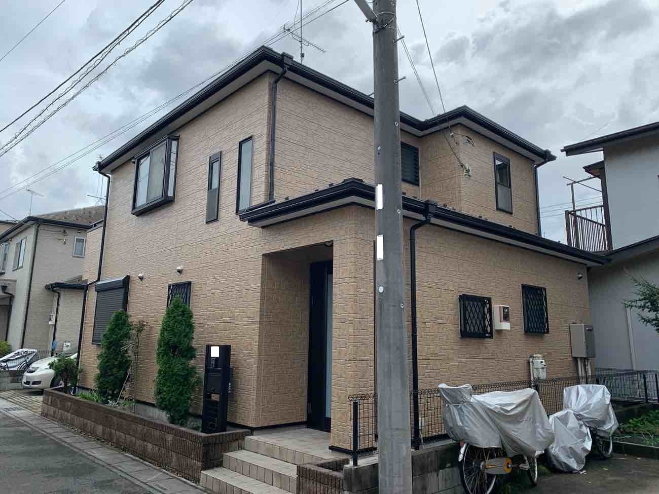 【埼玉県吉川市】Y様邸外壁屋根塗装工事が完了しました。UVガードクリヤー 画像
