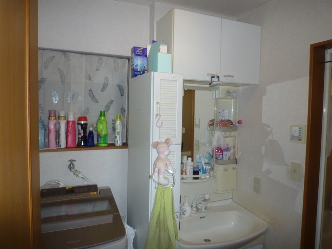 【埼玉県三郷市】A様邸洗面化粧台交換工事が始まります。TOTO サクア 画像