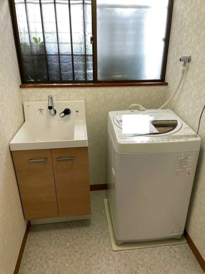 【東京都足立区】H様邸洗面化粧台交換工事が完了しました。リクシル ピアラ 画像