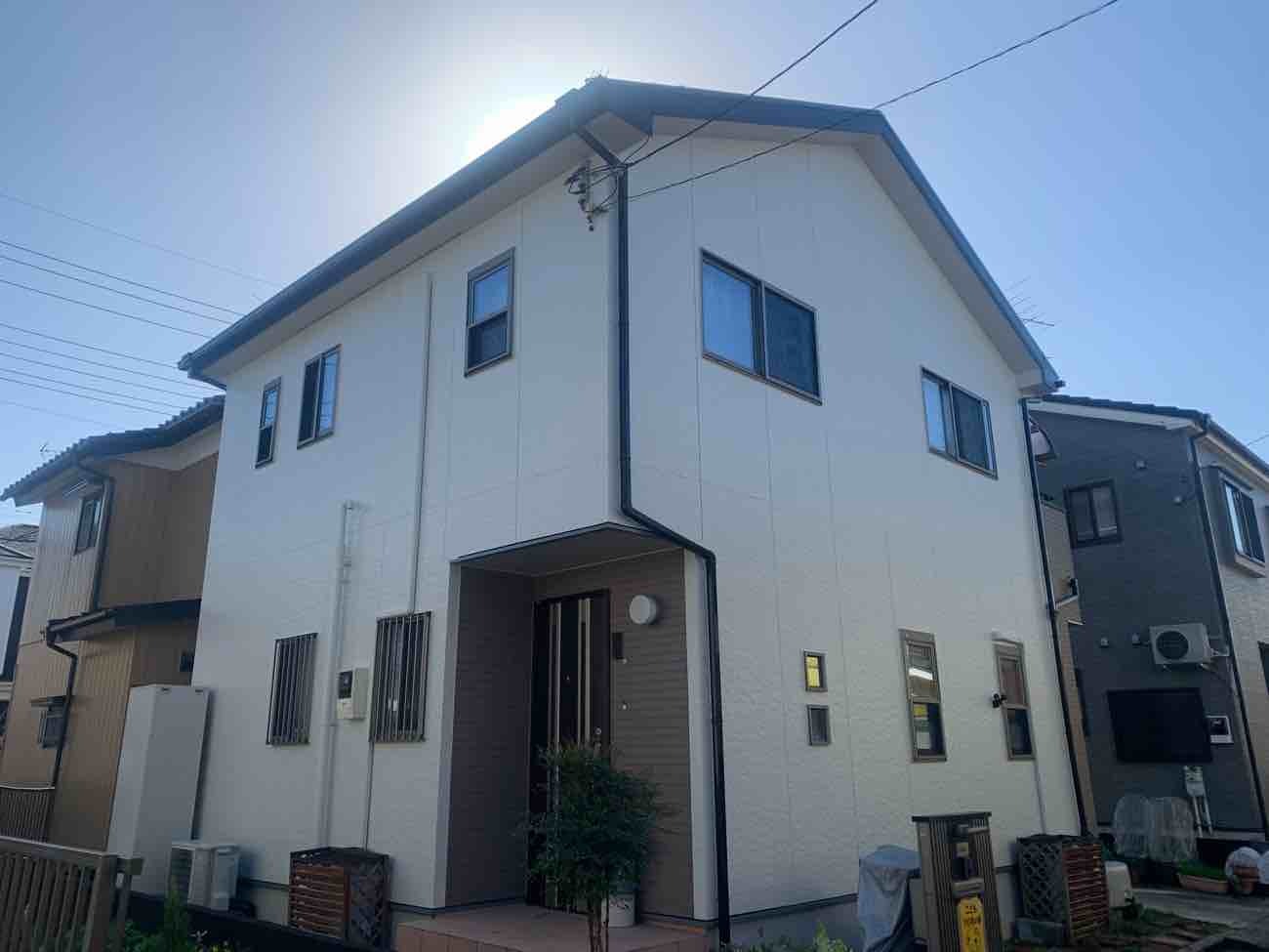 【埼玉県吉川市】S様邸外壁屋根塗装工事が完了しました。日本ペイント パーフェクトトップ 画像