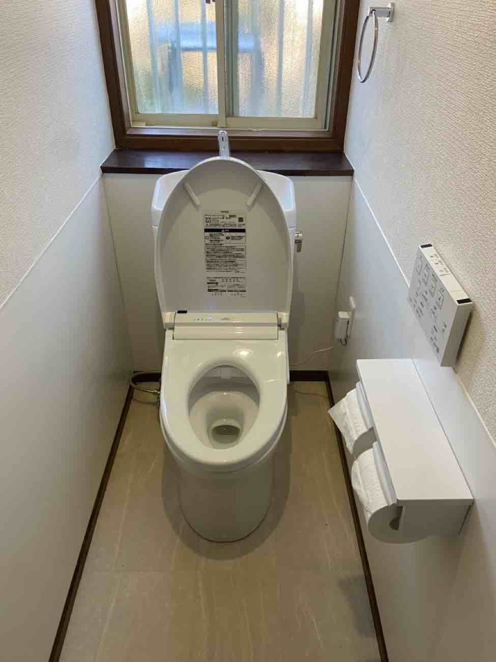 【埼玉県北葛飾郡松伏町】M様邸トイレ交換工事が完了しました。TOTO ピュアレストQR 画像