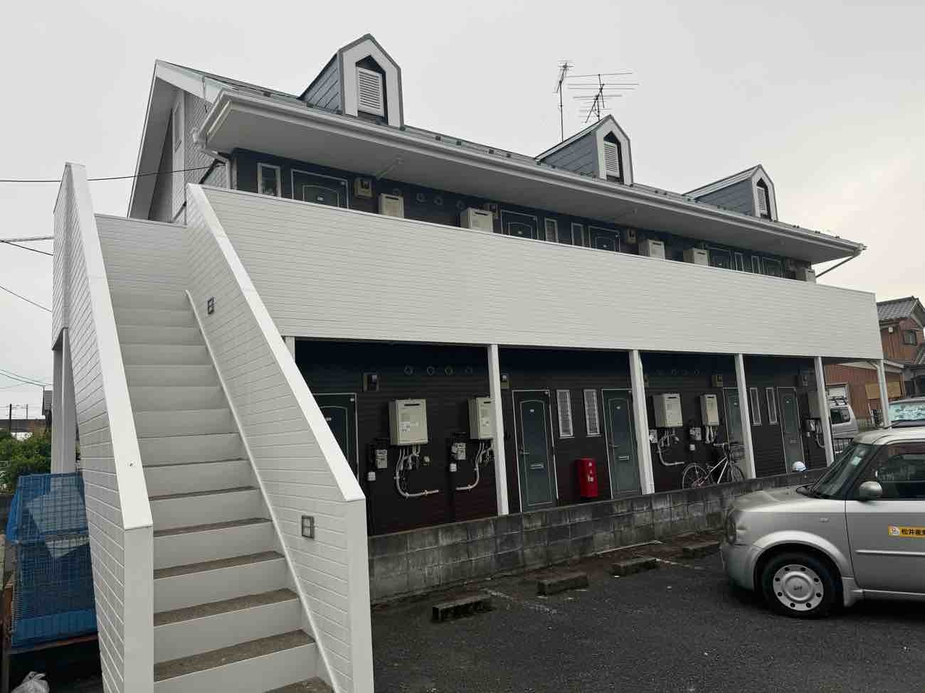 【埼玉県三郷市】M様賃貸アパート外壁屋根塗装工事 SK化研 プレミアムシリコン 画像