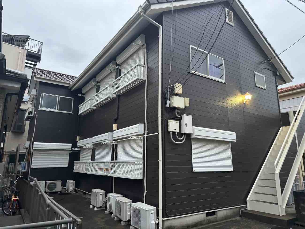 【埼玉県吉川市】M様賃貸アパート外壁屋根塗装工事を行いました。アステックペイント シリコンREVO 画像