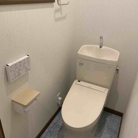 【埼玉県三郷市】T様邸トイレ交換工事を行いました。TOTO ピュアレストQR アイキャッチ画像