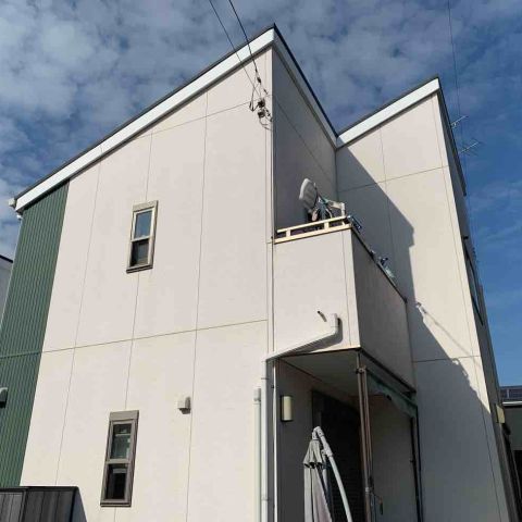 【埼玉県三郷市】N様戸建て賃貸住宅は外壁屋根塗装工事が完了しました。アレスダイナミックTOP アイキャッチ画像