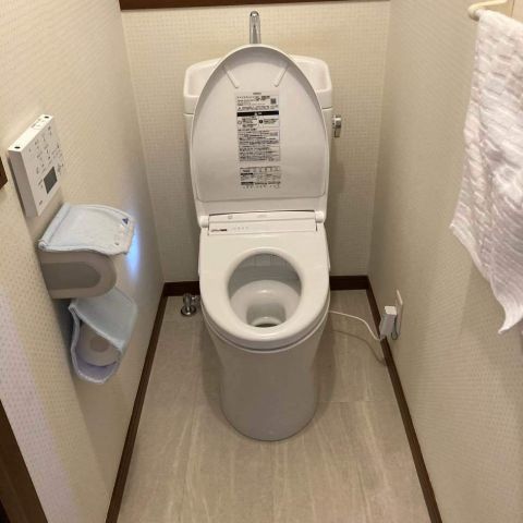 【埼玉県越谷市】K様邸トイレ交換工事が完了しました。TOTO ピュアレストQR アイキャッチ画像