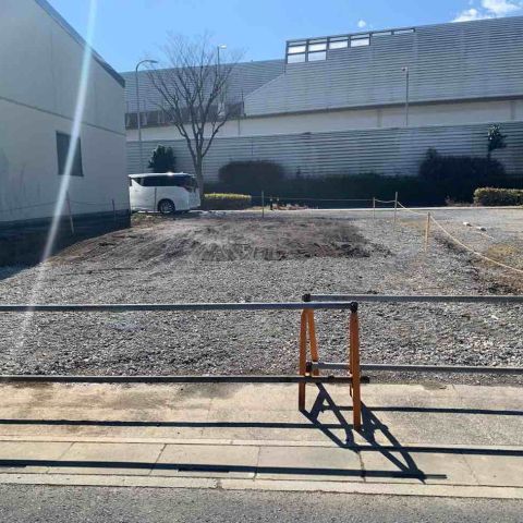 【埼玉県三郷市】ハウス解体工事、鉄柵解体工事が完了しました。 アイキャッチ画像