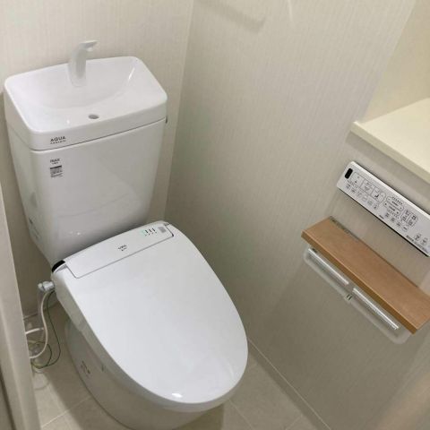 【埼玉県吉川市】S様マンショントイレ交換工事が完了しました。リクシル アメージュZ アイキャッチ画像