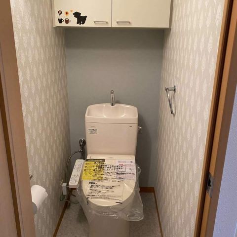 【埼玉県吉川市】M様邸トイレ交換工事が完了しました。TOTO ピュアレスト アイキャッチ画像