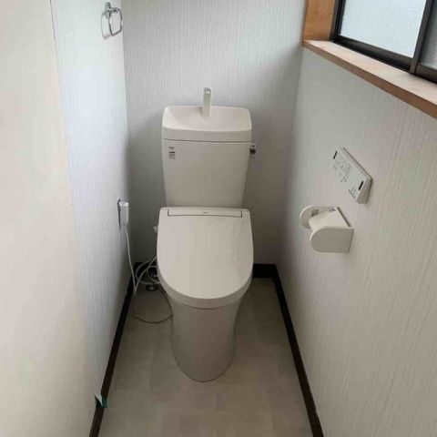 【埼玉県吉川市】I様邸トイレ交換工事が完了しました。リクシル アメージュZ アイキャッチ画像