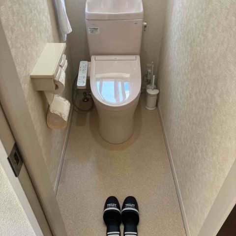 【埼玉県吉川市】M様邸トイレ交換工事が完了しました。TOTO ピュアレストQR アイキャッチ画像