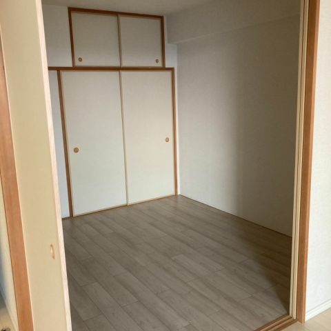 【埼玉県八潮市】M様邸マンション内装和室から洋室に変更工事が完了しました。 アイキャッチ画像