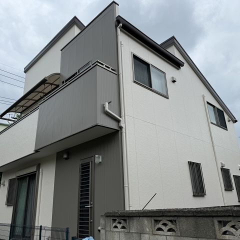【東京都足立区】O様邸外壁屋根塗装工事が完了しました。日本ペイント パーフェクトトップ アイキャッチ画像
